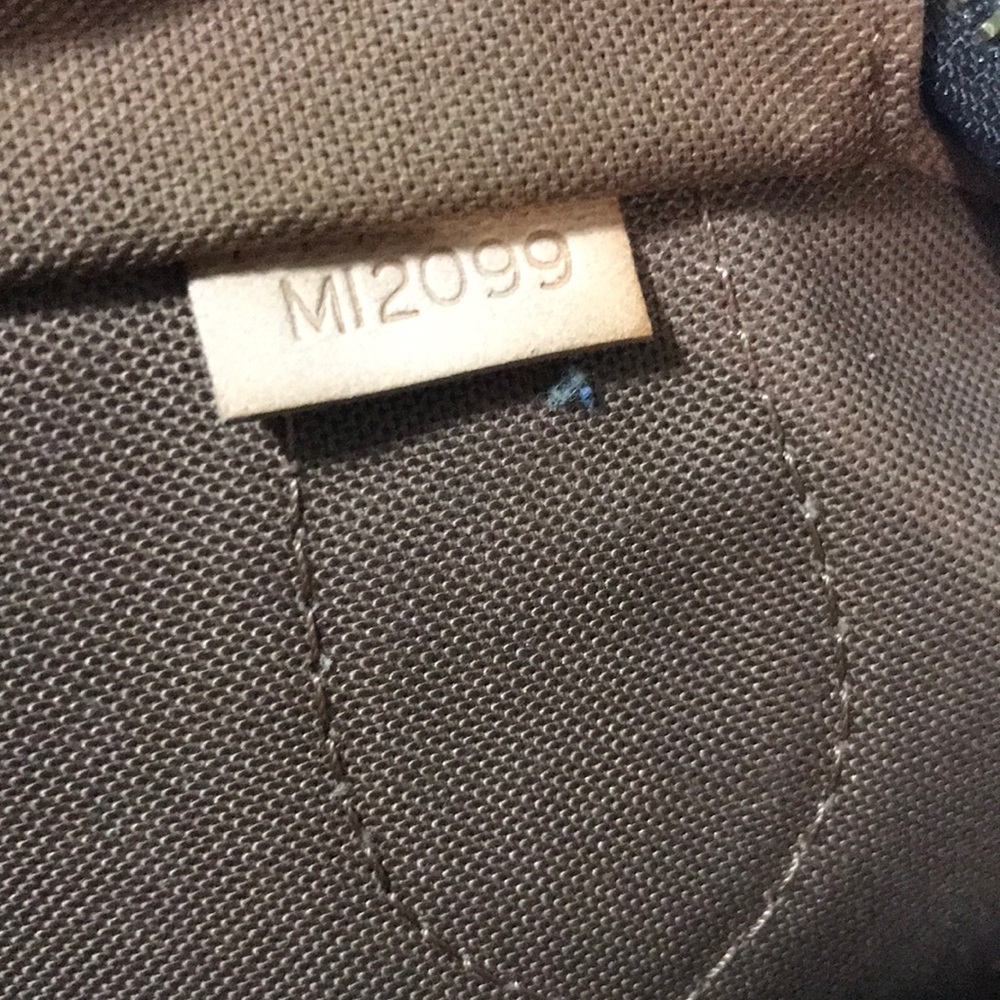 💎✨DISCONTINUED zipper closure  LOUIS VUITTON BAG montorgueil gm - Picture 6 of 16